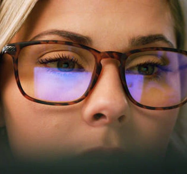 How To Choose Anti-Glare Glasses for Bright Office Lights and Screens