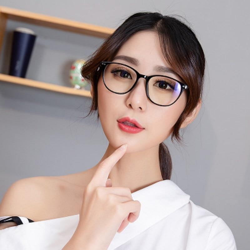 Oval Studded Myopia Computer Glasses